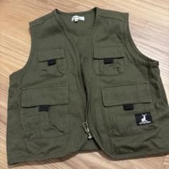 子ども服　ベスト120センチのサムネイル