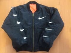 ナイキ　NIKE ma-1 フライト　ダウン　パーカー　ジャケット　希少　黒のサムネイル