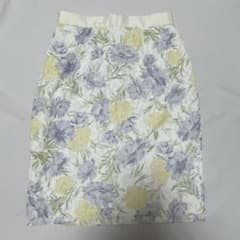 Apuweiser-Riche レースポンディングタイトスカート