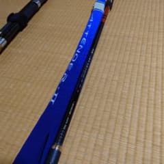 ATTENDER II 磯竿225-50 ATTENDER II 磯竿225-50 - メルカリ