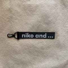 ロゴテープ（niko and …）のサムネイル