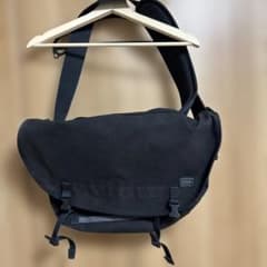 特価　【廃盤・大容量】PORTER メッセンジャーバッグ Lサイズ 耐久性抜群のサムネイル