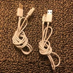 iPhone ケーブル 充電器のサムネイル