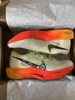 m.iida様限定 最安値【日本未発売限定】ナイキ ヴェイパーフライ 3