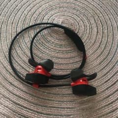 Sabuyan様専用　BOSE ワイヤレスイヤホンのサムネイル