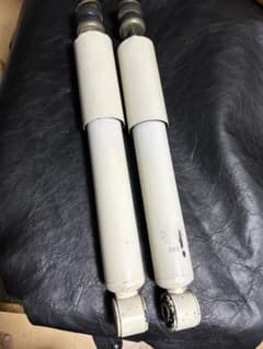 空冷ビートル　EMPI ショックアブソーバー 9657 2本セット 空冷ビートル EMPI ショックアブソーバー 9657 2本セット - メルカリ