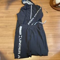 UNDER ARMOUR フード付きジャージセット ブラックのサムネイル