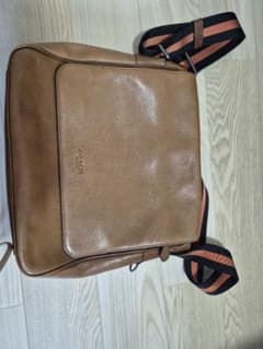 COACH ブラウンレザー ショルダーバッグのサムネイル