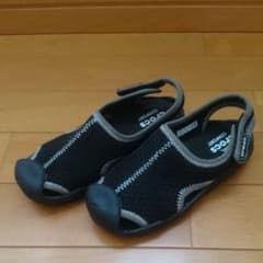 【クロックスサンダル】  C13  19㎝のサムネイル