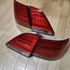 18クラウン テールランプ 左右セットのサムネイル