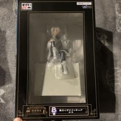 黒川イザナフィギュアとクリアスタンドのサムネイル
