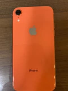 iPhone XR Coral 64 GBのサムネイル