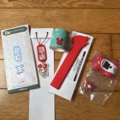 TWICE LOVELYS CHAENGVELY 4点セットのサムネイル