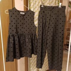 VERITE ドット柄 セットアップ パンツのサムネイル
