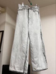 JOHN LAWRENCE SULLIVAN BLEACHED DENIMのサムネイル