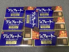 ブルボン　アルフォート7個　お菓子　チョコレートのサムネイル