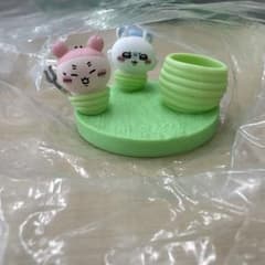 ちいかわ ガチャガチャ カプセルトイ デスクトップスタンドのサムネイル