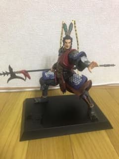 ワンピースフィギュアのサムネイル