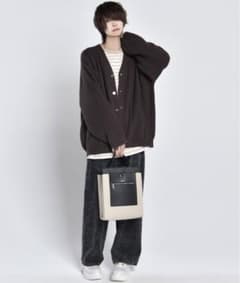 adrer アドラー　カーディガン　Mサイズ　アッシュブラウンのサムネイル
