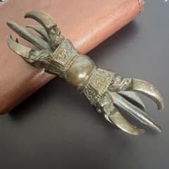 希少　金剛杵　独鈷杵　法具　チベット密教　ビンテージ　バジュラ　仏教美術　黄銅製 金剛杵 五鈷杵 バジュラ アンティーク 法具 チベット密教 仏教 仏具