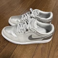 ジョー様　Nike Air Jordan 1 Low シルバー/ホワイトのサムネイル