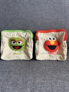 セサミストリート もこもこポーチ ガチャ②のサムネイル