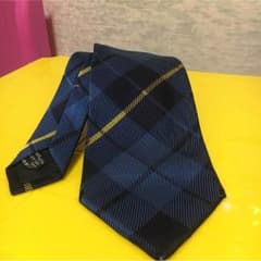 GUCCIネクタイのサムネイル