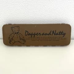 Dapper and Natty 缶ペンケース 筆箱 昭和レトロ サンリオ ベア - メルカリ