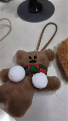 クリスマス ベア キーホルダー マフラー付きのサムネイル