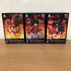 ワンピースフィギュア３兄弟聖龍さん専用のサムネイル
