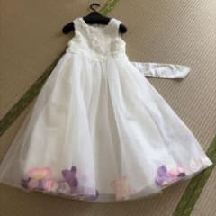 キャサリンコテージ　ドレス　花びら　ホワイト　発表会　お呼ばれ　100㎝のサムネイル