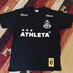 アスレタのTシャツのサムネイル