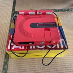 【価格変更2回目】（5／30）ツインファミコン　ニンテンドー　シャープのサムネイル