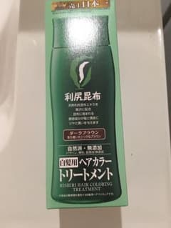 利尻ヘアカラートリートメント ダークブラウンのサムネイル