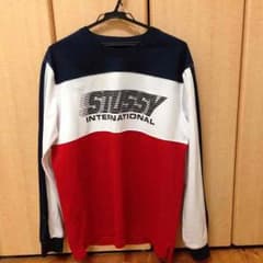 STUSSYのサムネイル