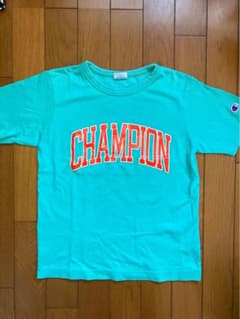 美品 Champion ターコイズ Tシャツ 140cmのサムネイル