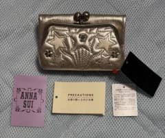 新品☆訳あり☆ANNA SUI ルシィ　二つ折り財布 がま口 ゴールド 星柄 新品☆訳あり☆ANNA SUI ルシィ 二つ折り財布 がま口 ゴールド 星柄