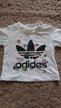 adidas お寿司Tシャツのサムネイル