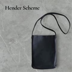 美品 Hender Scheme エンダースキーマ レザー ショルダーバッグ 黒のサムネイル