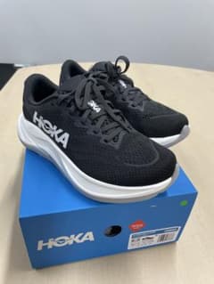 HOKA リンコン4 ワイド 1155133 ブラック✖️ホワイト - メルカリ