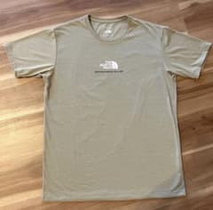 ノースフェイス　Tシャツ　XL メンズのサムネイル