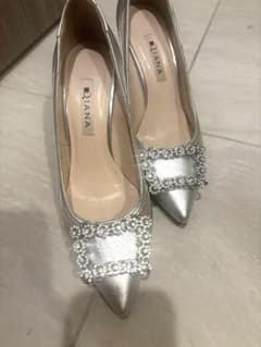 DIANA シルバー ビジュー付きハイヒール 23.5cmのサムネイル