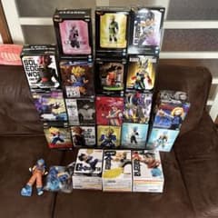 まとめ売り！ドラゴンボールフィギュア22体セット‼︎のサムネイル