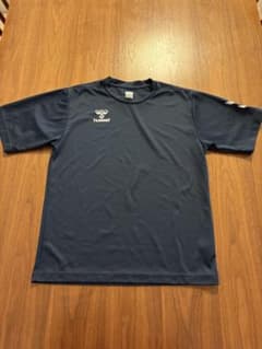 hummel ネイビー Tシャツ 160サイズのサムネイル