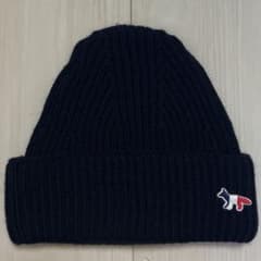 MAISON KITSUNE トリコロールフォックス ニット帽(ネイビー) - メルカリ