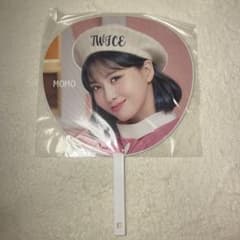 TWICE in Wonderland うちわ MOMOのサムネイル