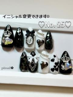 No.25 モノトーンブラック♡推し活ネイル ハート×リボン×王冠のサムネイル