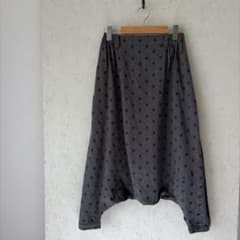 【美品】ケ33 萌 MOYURU 水玉サルエルパンツ M-L クリーニング済みのサムネイル
