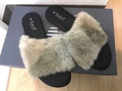 シップス　ファー　サンダル　soniac ソニアシー　フラットのサムネイル