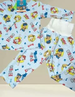 PAW PATROL パウ・パトロール パジャマセット 90サイズ 　新品のサムネイル